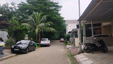 Kesempatan Rumah di Cibubur, Bogor, LB 120m², Harga 1,1 Miliar