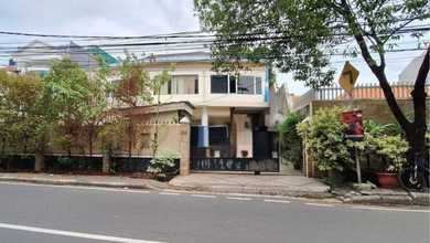 Hunian Mewah di Kayu Putih, Jakarta Timur, 5 KT, LT 646m²