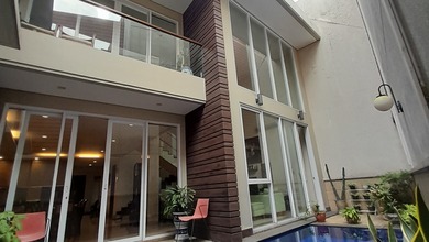 Rumah Area Luxury Pondok Indah, Jakarta Selatan - Harga Terbaik 15,7 Miliar