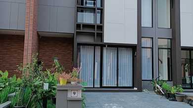 Jual Rumah Nyaman di Suvarna Sutera, Tangerang - LT 105m²