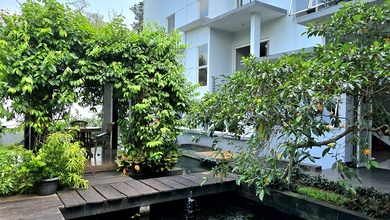 Rumah Area Premium BSD Telaga Golf, Tangerang - Harga Menarik 17 Miliar