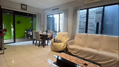 Hunian Elegan di BSD Foresta, Tangerang, 3 KT, LT 200m²