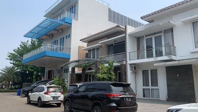 For Sale rumah Mewah di Cengkareng, Jakarta Barat - LT 220m²