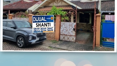 Rumah Siap Pakai di Kawasan Duta Garden, Tangerang, LT 153m²