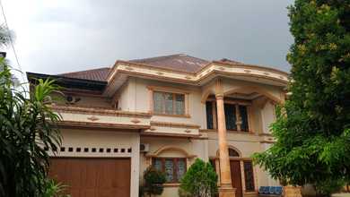 Hunian Mewah di Sentul, Bogor, 6 Kamar Tidur, LT 1830m²
