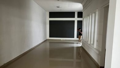 Disewakan Rumah Murah di Semanan, Jakarta Barat, LT 160m²
