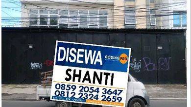 Disewa Ruko Cendrawasih Raya Gandeng 3 ( Bisa Sewa Per Unit Atau 3 Gandeng), 3.5 Lantai Boulevard