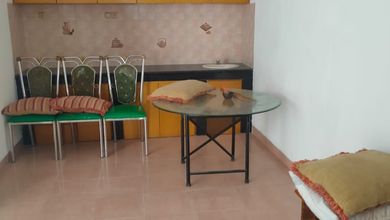 Jual Rumah Strategis di Benda, Tangerang - LT 200m²