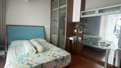 Jual Unit Apartemen Siap Ditempati 2BR Furnished Good Condition