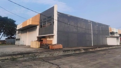 Gudang Kamal Bisnis Center 657M2 Siap Pakai di Penjaringan Jakarta Utara