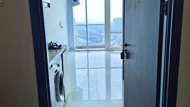 Jual Unit Apartemen Siap Ditempati 1BR Semi Furnished Kondisi Bagus