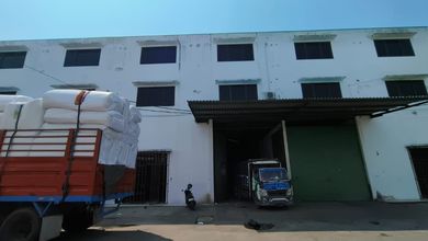 Gudang Salembaran Siap Pakai Murah Di Kampung Melayu  Teluk Naga Tangerang _ J10 