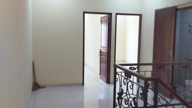 Rumah Area Luxury Kemanggisan, Jakarta Barat - Harga Menarik 3,7 Miliar