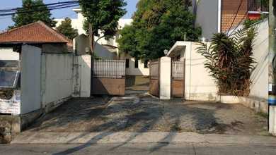 Hunian Elegan di Ragunan, Jakarta Selatan, 4 KT, LT 1098m²