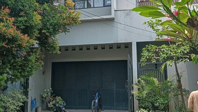 Rumah Dijual di Taman Royal, Tangerang, LB 350m², Harga Kompetitif!