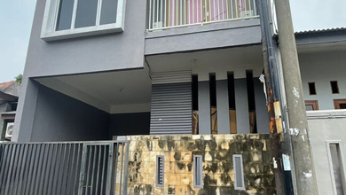 Rumah Siap Huni di Kawasan Pondok Aren, Tangerang Selatan, LT 72m²