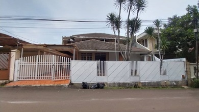 Rumah Prestisius di Kawasan Lebak Bulus, Jakarta Selatan, LB 190m², Harga 4,8 Miliar