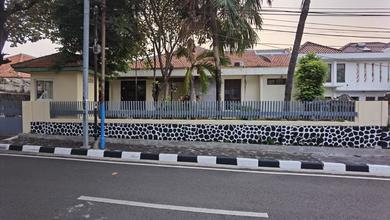 Dijual rumah Mewah di Menteng, Jakarta Pusat - LT 720m²