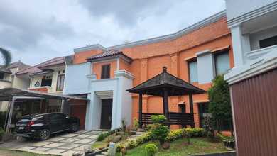 Penawaran Langka, rumah Prestisius di Ciputat Timur, Tangerang Selatan, LB 1140m²