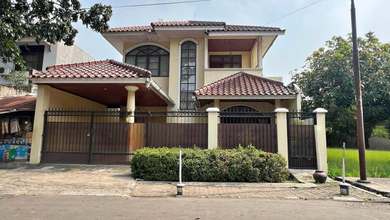 Rumah Elegan di BSD Griya Loka, Tangerang, 4 Kamar Tidur, LT 250m²
