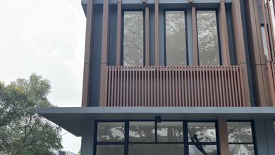 Ruko Hoek Peak Avenue Plaza Siap Pakai