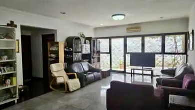 Hunian Prestisius di Kawasan Jelambar, Jakarta Barat, LB 272m², Harga 3,4 Miliar