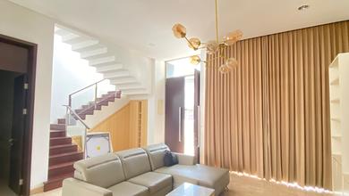 Disewakan Rumah Murah di Golf Island, Jakarta Utara, LT 200m²
