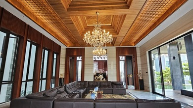 Rumah Elegan di Pantai Mutiara, Jakarta Utara, 5 Kamar Tidur, LT 609m²