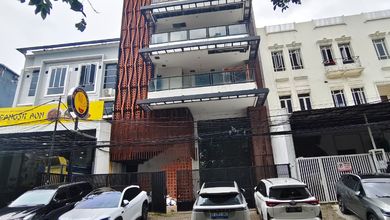 Ruko Siap Pakai di Muara Karang Ukuran 12 X 25