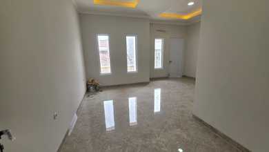 Penawaran Eksklusif, rumah Mewah di Cengkareng, Jakarta Barat, LB 300m²