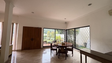 Rumah Mewah di Kawasan Kedoya Baru, Jakarta Barat, LB 594m², Harga 17,8 Miliar