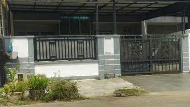 Promo Rumah di Cakung, Jakarta Timur, LB 200m², Harga 1,98 Miliar