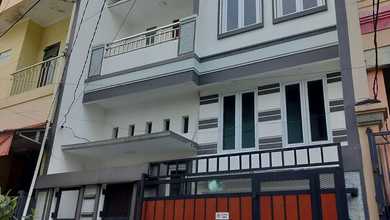 Kesempatan Eksklusif, rumah Mewah di Pademangan, Jakarta Utara, LB 270m²