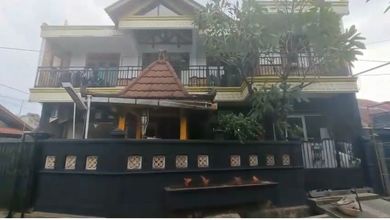 Dijual Rumah Strategis di Bekasi Selatan, Bekasi - LT 202m²