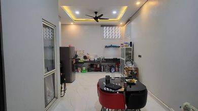 Rumah Premium di Suvarna Sutera, Tangerang, Luas 80 m2