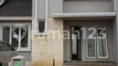 Dijual Rumah Nyaman di Suvarna Sutera, Tangerang - LT 160m²