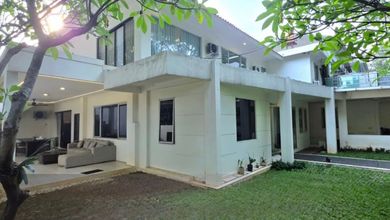 For Sale rumah Mewah di Kebayoran Baru, Jakarta Selatan - LT 469m²