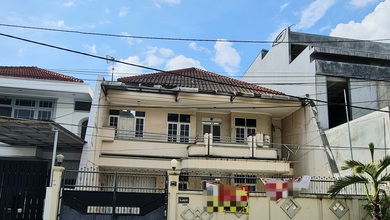 Penawaran Langka, rumah Mewah di Green garden, Jakarta Barat, LB 350m²