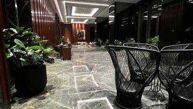 Dijual Segera Apartemen 3BR Semi Furnished Kondisi Bagus Siap Huni