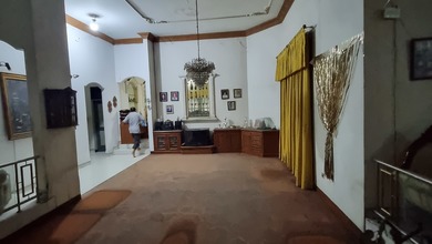 Rumah Elegan di Jatimakmur, Bekasi, 5 KT, LT 1100m²