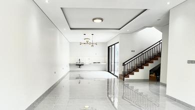 Rumah Mewah di BSD, Tangerang, 4 Kamar Tidur, LT 144m²