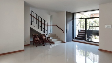 Rumah Mewah di BSD, Tangerang, 4 KT, LT 144m²