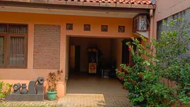 Jual Cepat Rumah Elit area Pamulang, Tangerang Selatan, Luas 400 m2