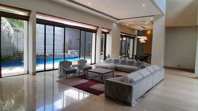 Rumah Area Premium BSD City, Tangerang - Harga Menarik 23,5 Miliar