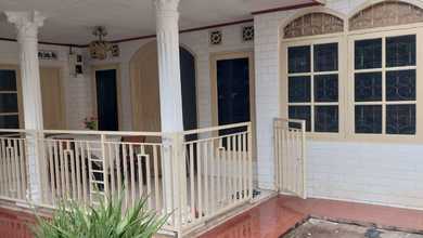 Rumah Mewah di Cipinang Melayu, Jakarta Timur, 10 Kamar Tidur, LT 438m²