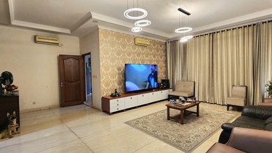 Rumah Elegan di Alam Sutera, Tangerang, 4 Kamar Tidur, LT 480m²