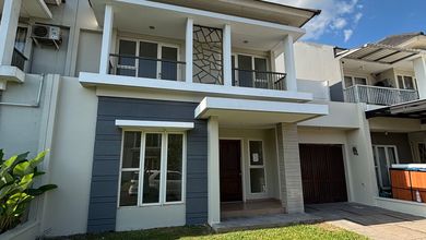 Rumah Siap Huni di Kawasan Suvarna Sutera, Tangerang, LT 200m²