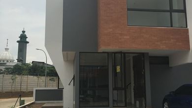 Rumah Mewah di Kawasan Pondok Aren, Tangerang Selatan, LB 108m², Harga 3,3 Miliar