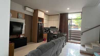Kesempatan Eksklusif, rumah Prestisius di BSD, Tangerang Selatan, LB 146m²