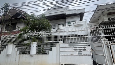 Penawaran Eksklusif, rumah Mewah di Petojo, Jakarta Pusat, LB 500m²